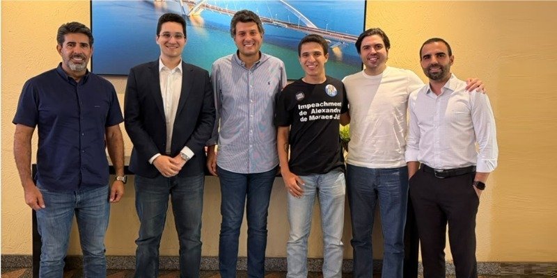 Eduardo Pedrosa amplia articulação e recebe apoio do PL para comandar a CLDF